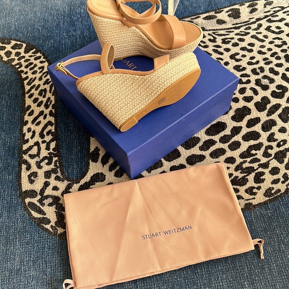 Stuart Weitzman Nude Wedges - Picture 6 of 8